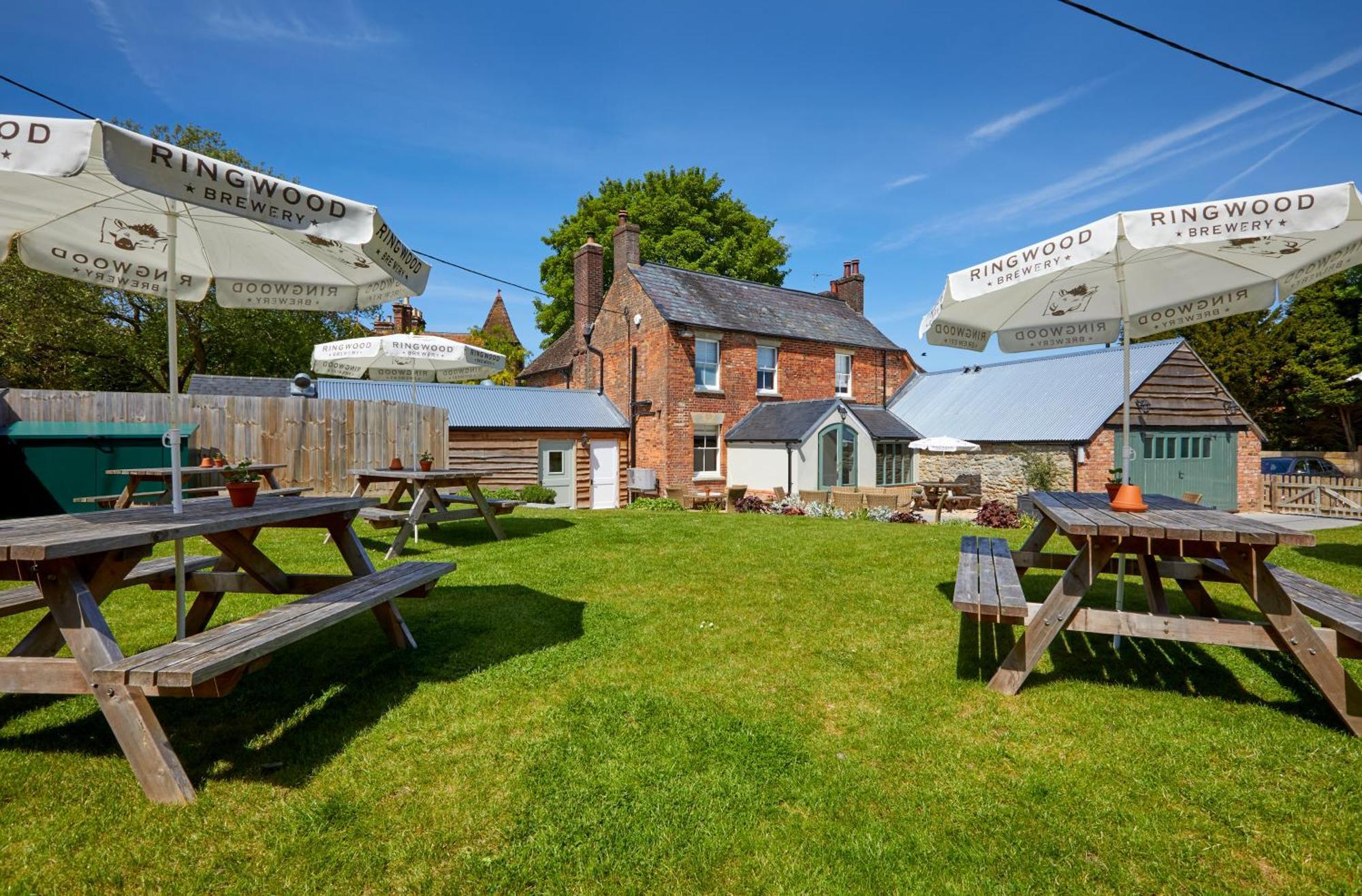 The Greyhound Inn Wantage Exteriér fotografie