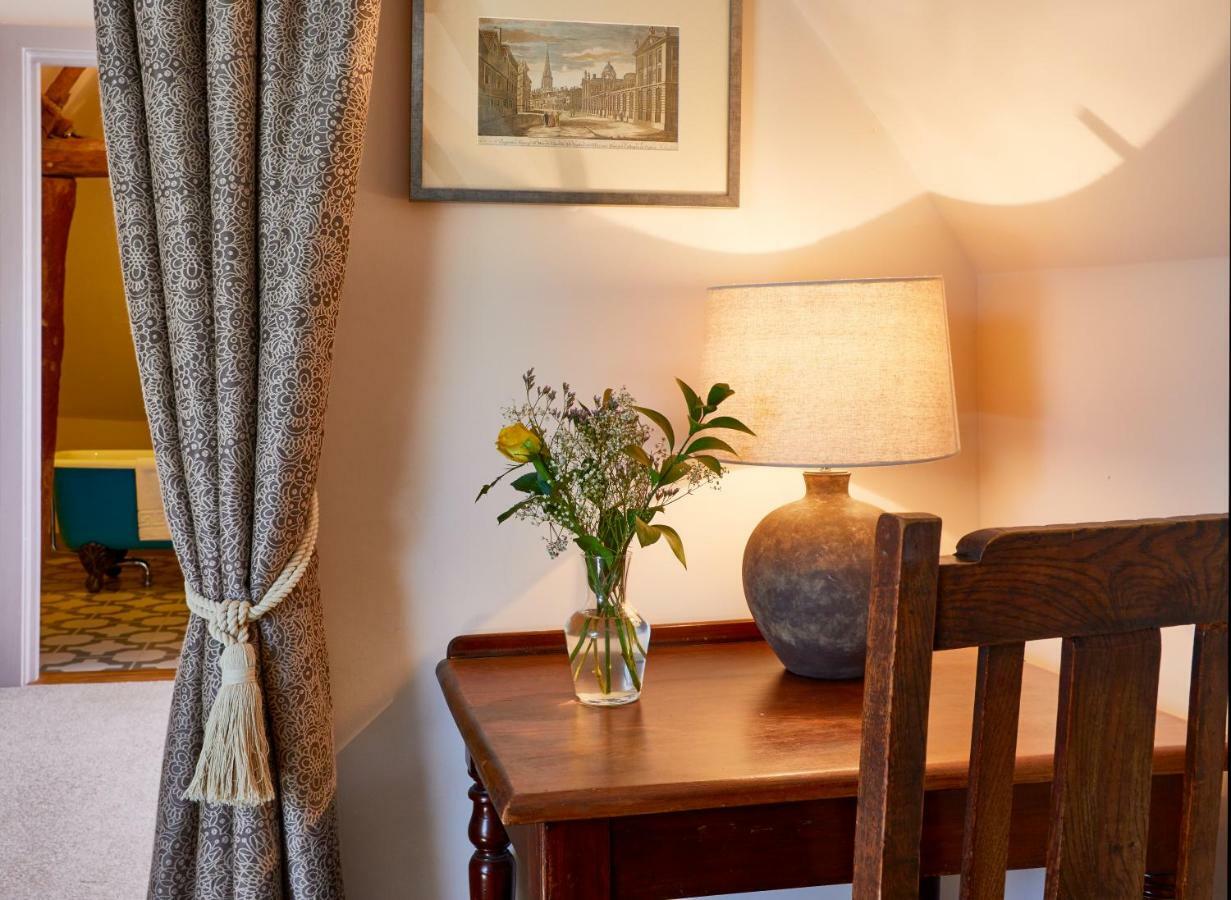 The Greyhound Inn Wantage Exteriér fotografie